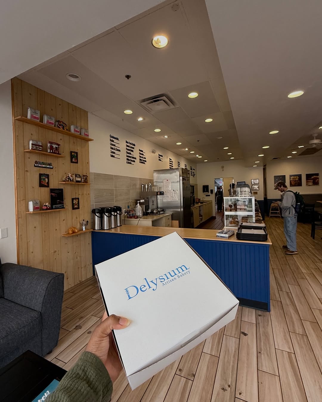 Local business spotlight: we're highlighting a local bakery just steps from our front door \u2014 Delsiyum! \ud83e\udd50\ud83d\udc9b\nFrom croissants and New York rolls to cakes and pastries, Delsiyum serves up flaky perfection right here in downtown Columbia.\n