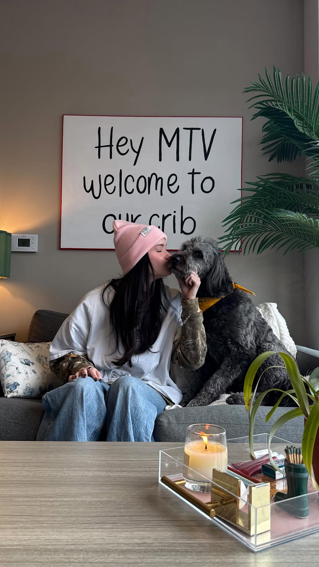 \u201cHey, Rise! Welcome to my crib.\u201d \ud83c\udfe1\u2728\n\nTake a peek inside Maggie's curated apartment \ud83e\udd0d\nWe love seeing residents make their space feel uniquely theirs.\n\nWant to be featured next? \ud83d\udc40\nShoot us a message!\n\n