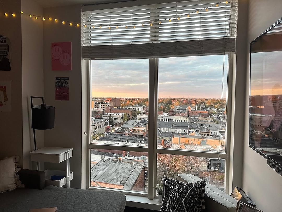 A glimpse of resident life \ud83d\udcf8\ud83d\udd25\ud83d\ude0e\n\nLook enjoyable? Give us a call and let's secure your spot for 2026\u20132027.\n